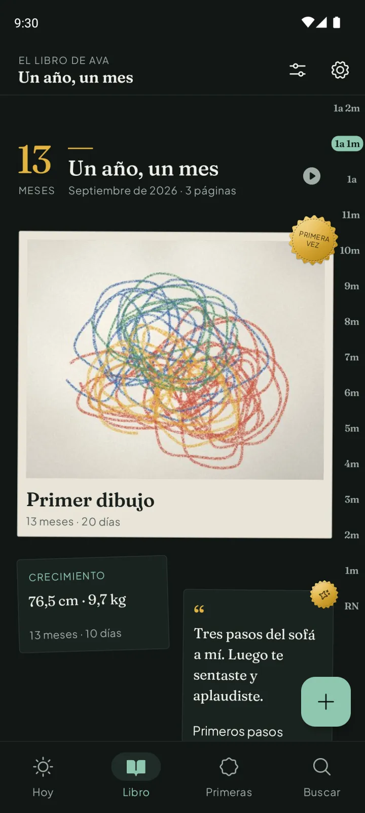 La pantalla Libro en modo noche: el capítulo Un año, un mes con una foto impresa titulada Primer dibujo